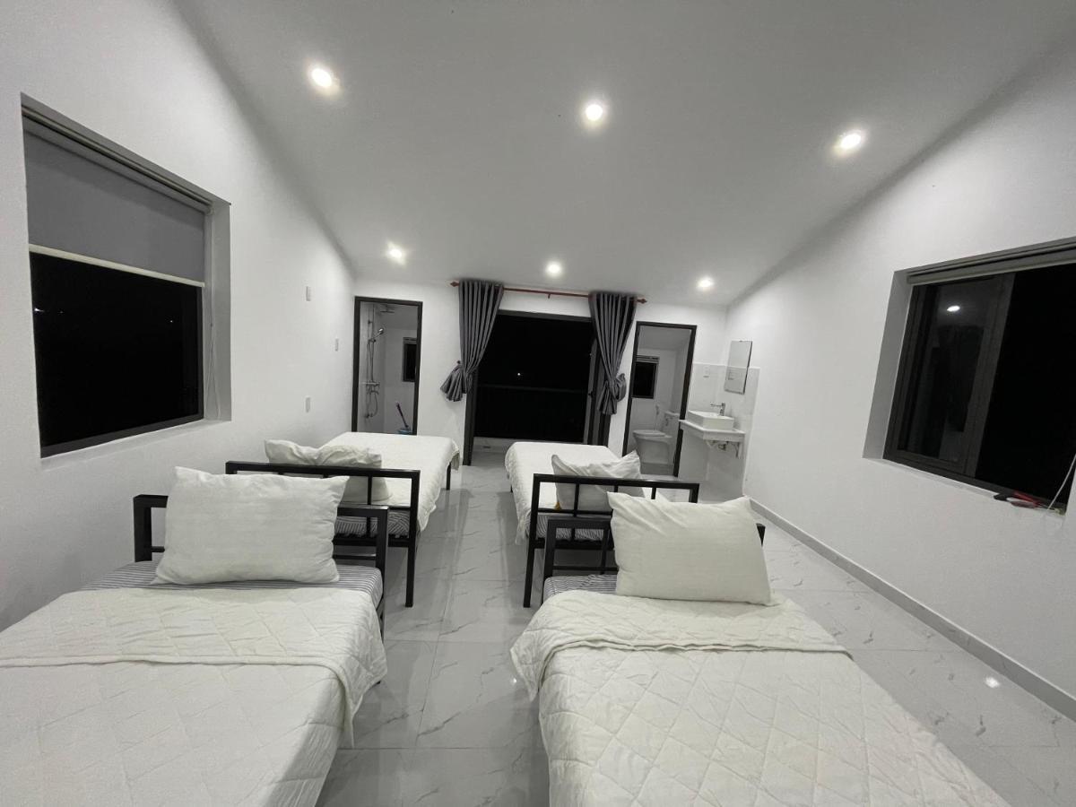 Moon House * Hoi An