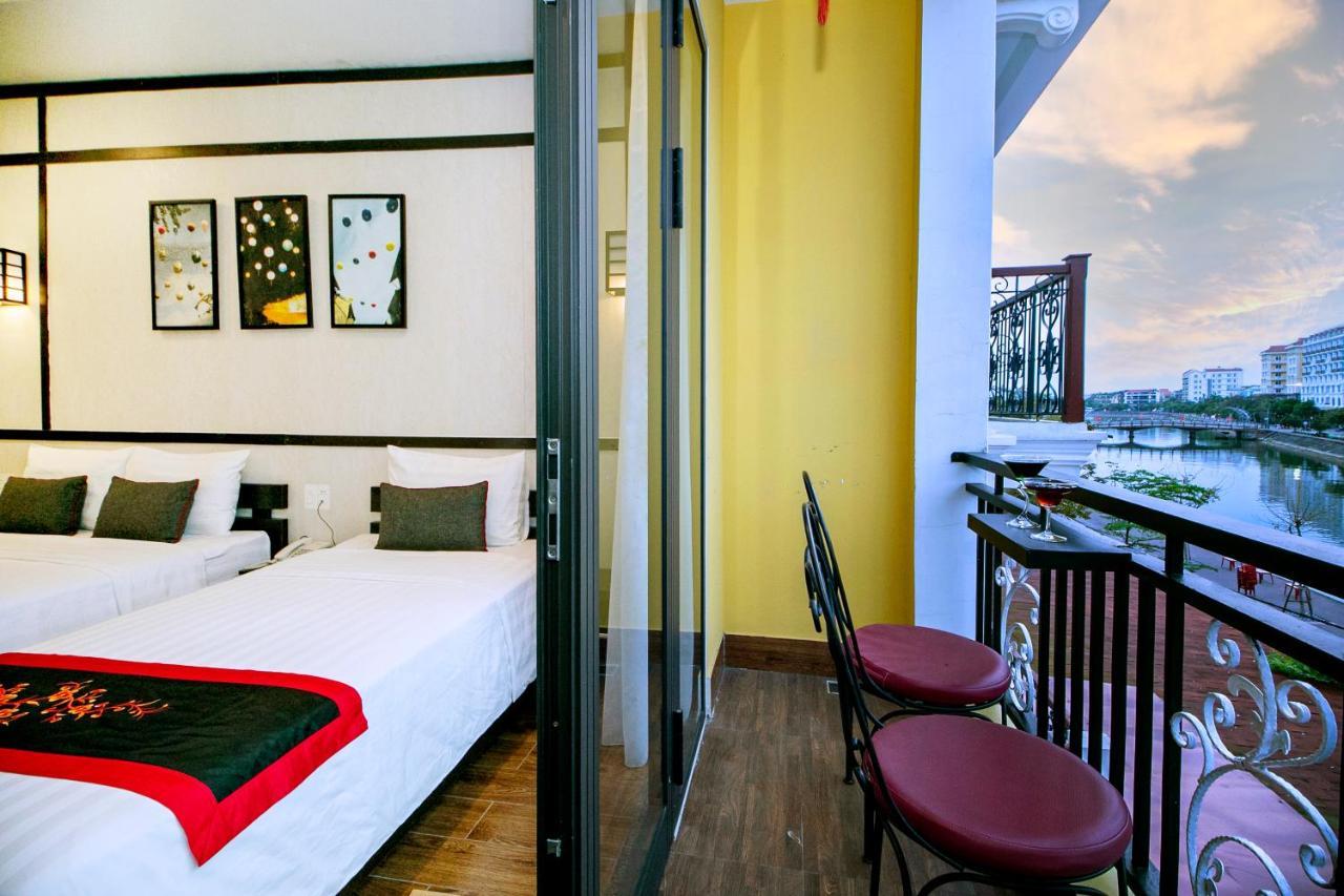Hotel Riverland - Center 3*