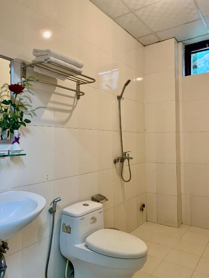 Ngoc Sinh Homestay *