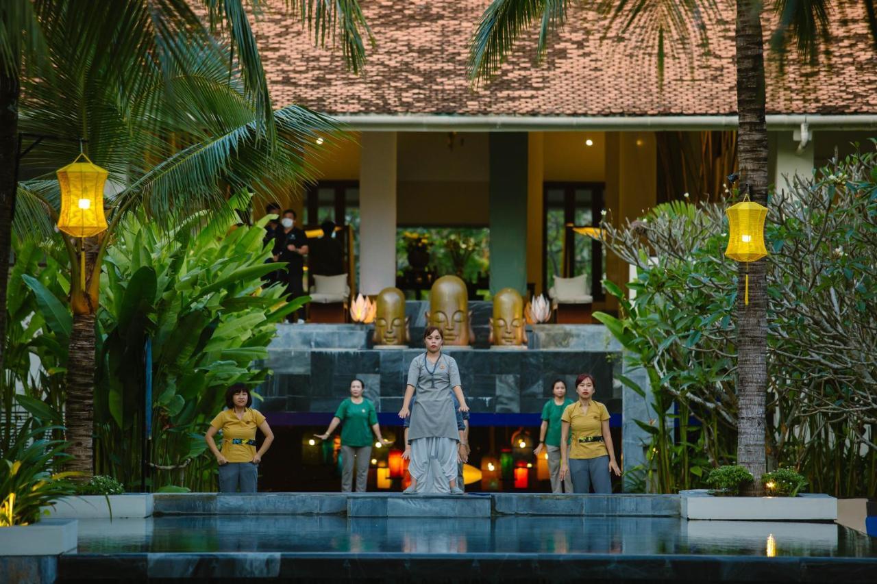 Almanity & Hoi An