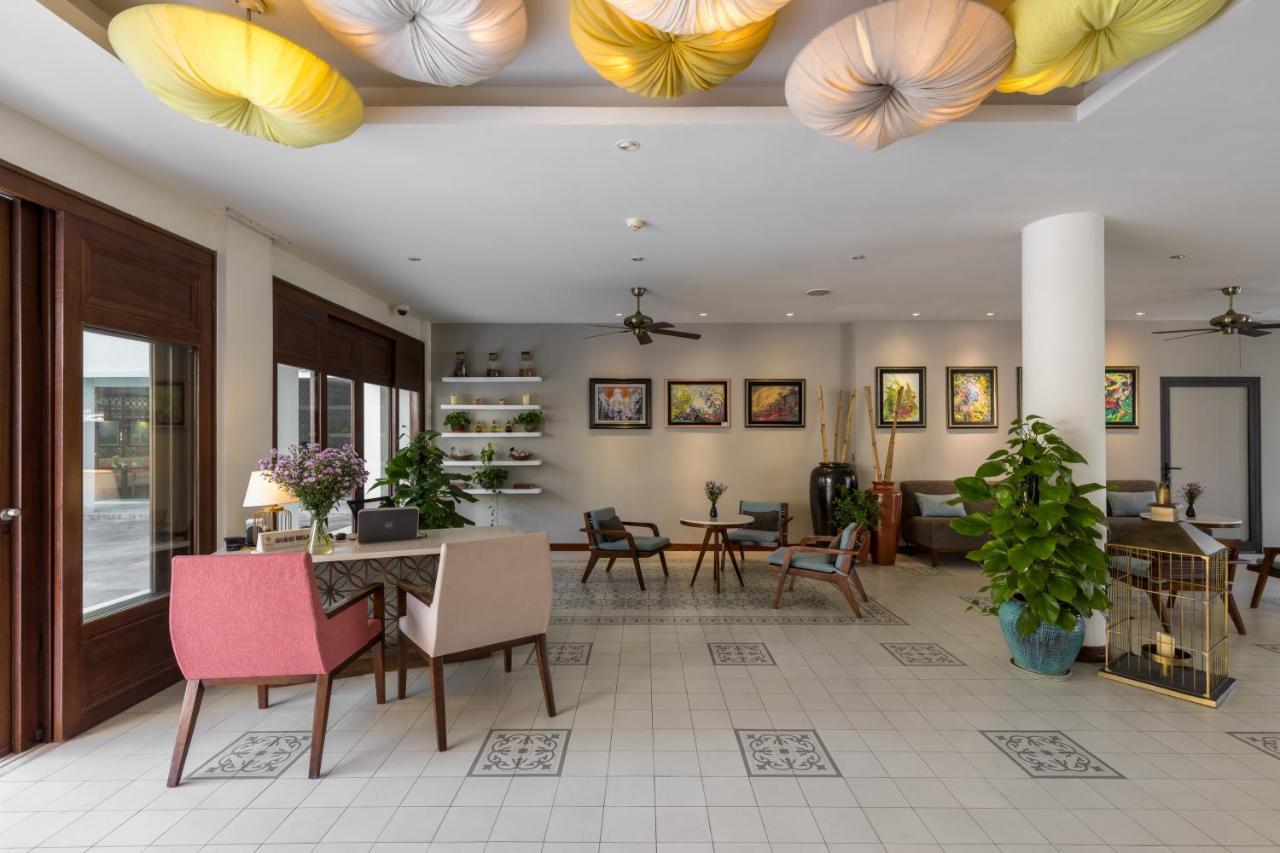 Almanity & 5* Hoi An