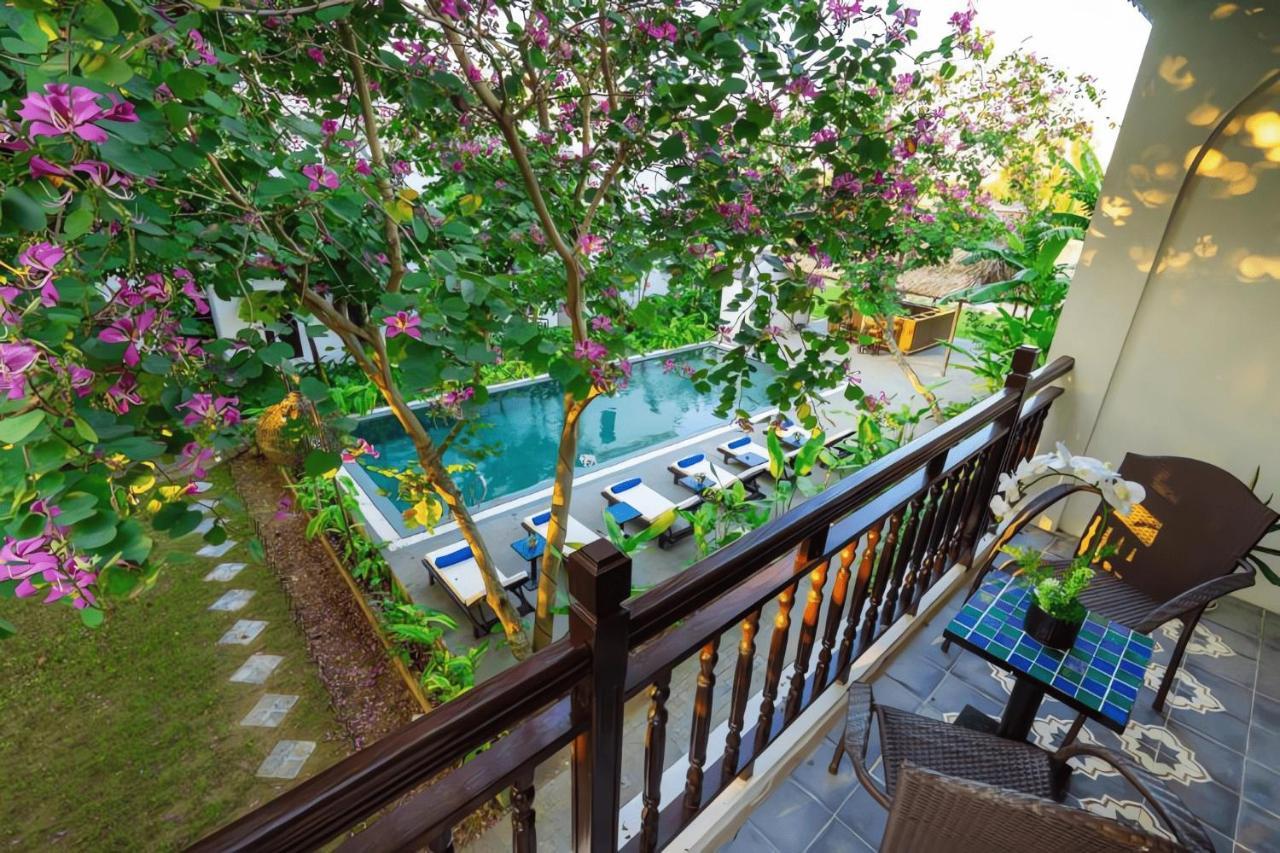 Hotel Village 3*