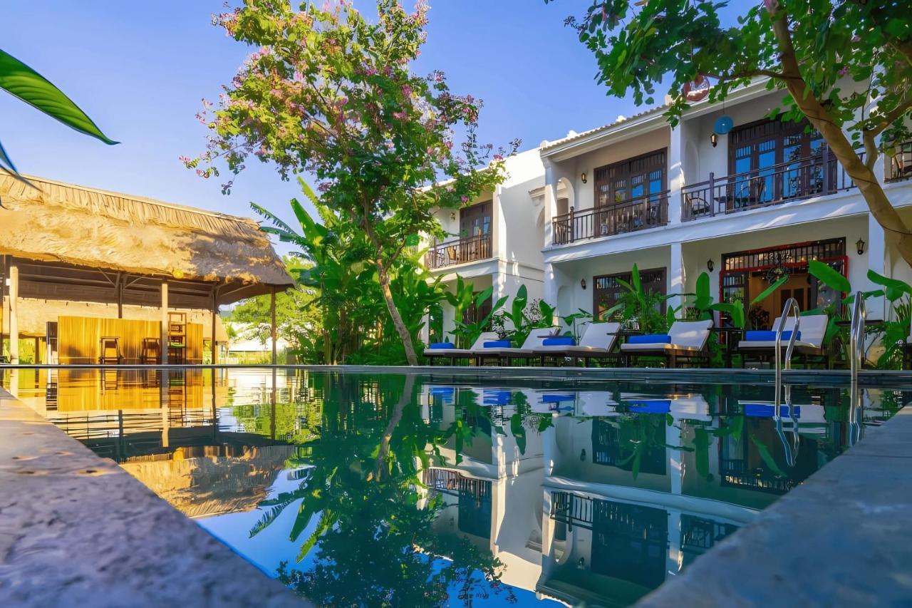 Village 3*