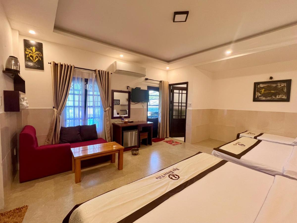 Homestay Ngo House 2 *