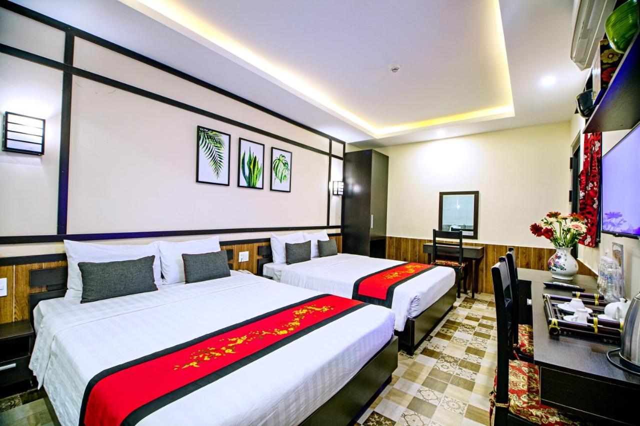 Riverland - Center Hotel 3*