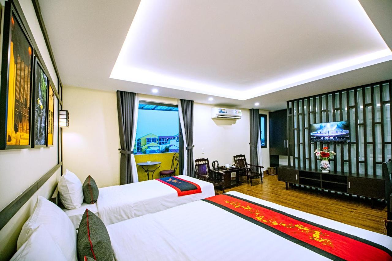 Hotel Riverland - Center 3*
