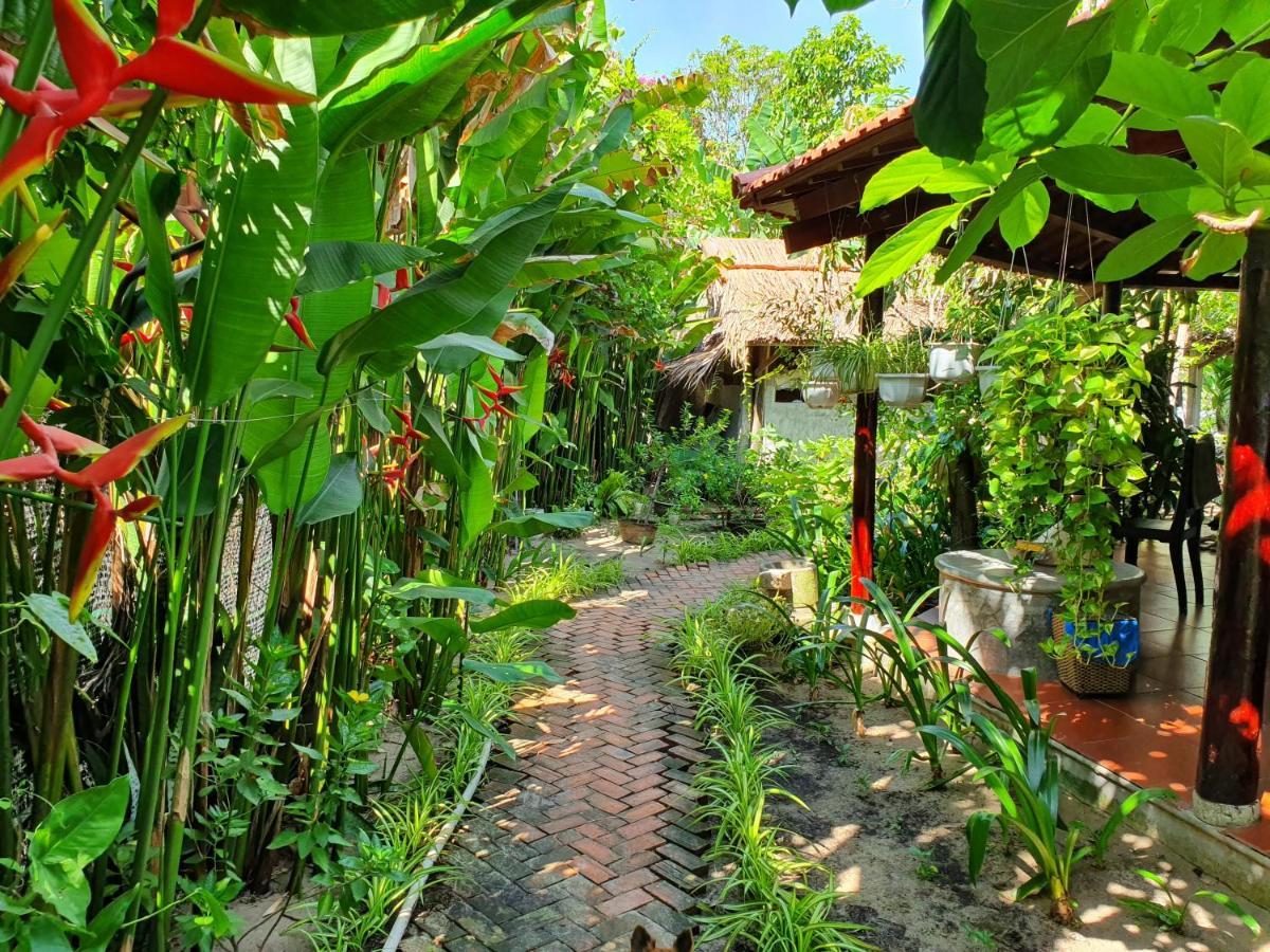 Villa An Bang Hideaway *