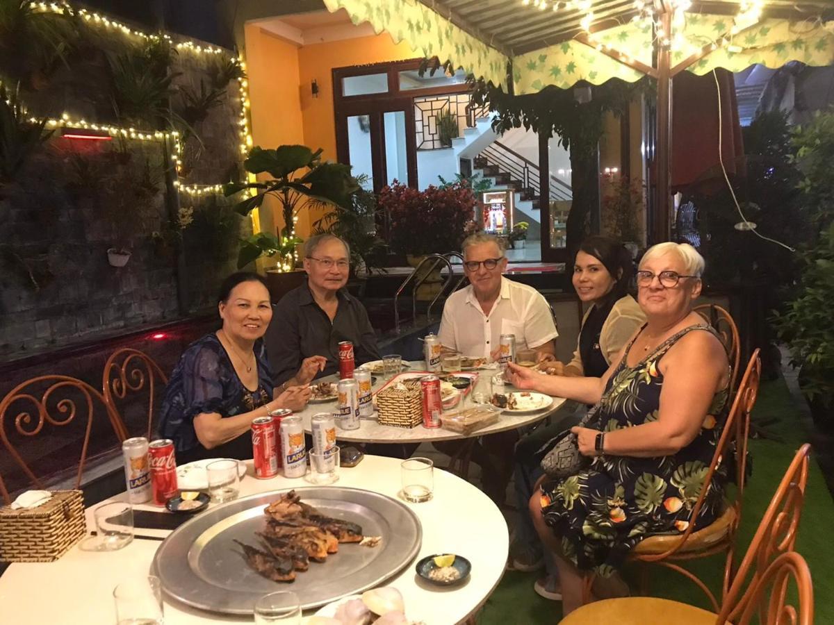 Thinh Phuc * Hoi An