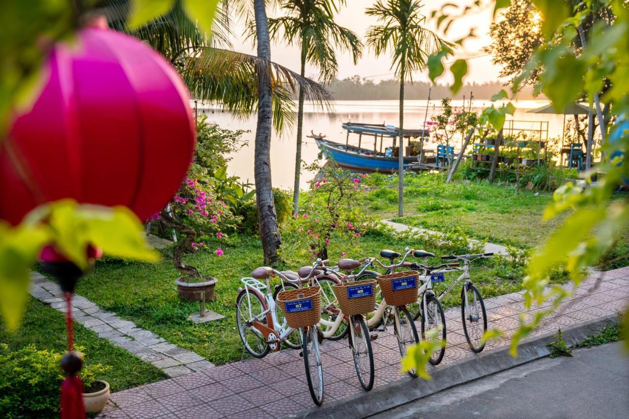Sands River * Hoi An