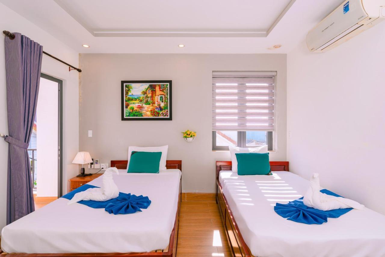Vinh Khang * Hoi An