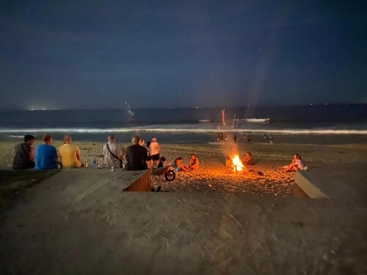 Bed & Breakfast The Beachside & Bar Hoi An