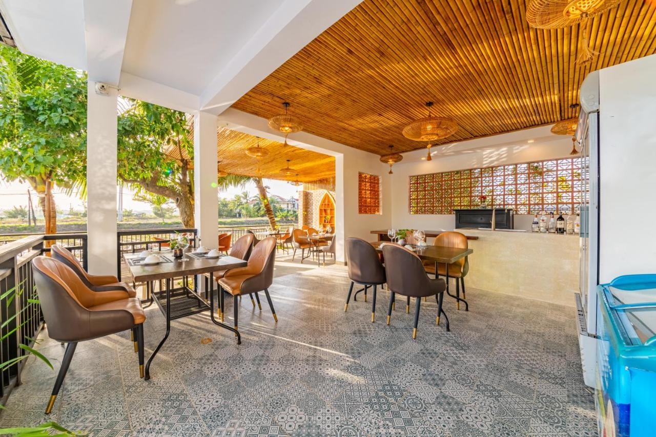 Hotel Sunkised Paddy Hoi An