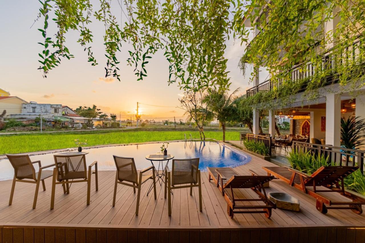Sunkised Paddy Hotel 4*