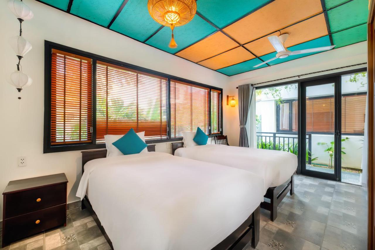 Sunkised Paddy Hotel
