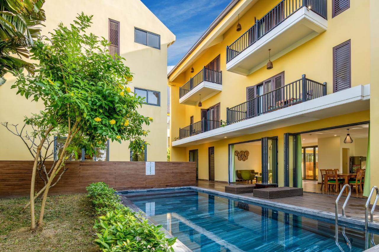 Palm Garden & Pool Hotel