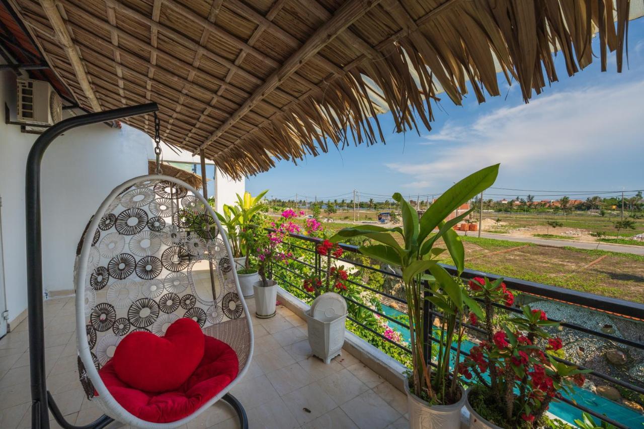 Yellow Daisy Villa