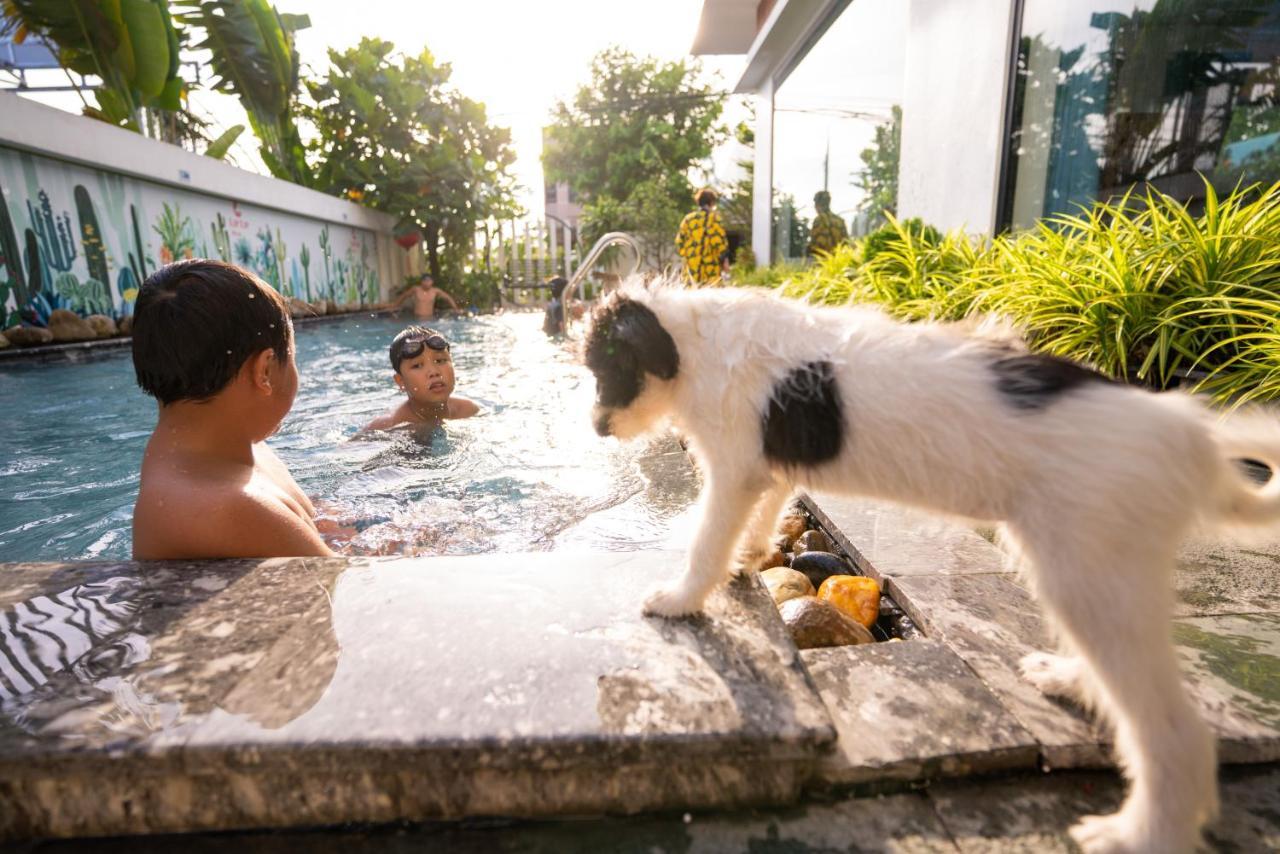 Hotel Hoianese Lip Lip Pool 2*
