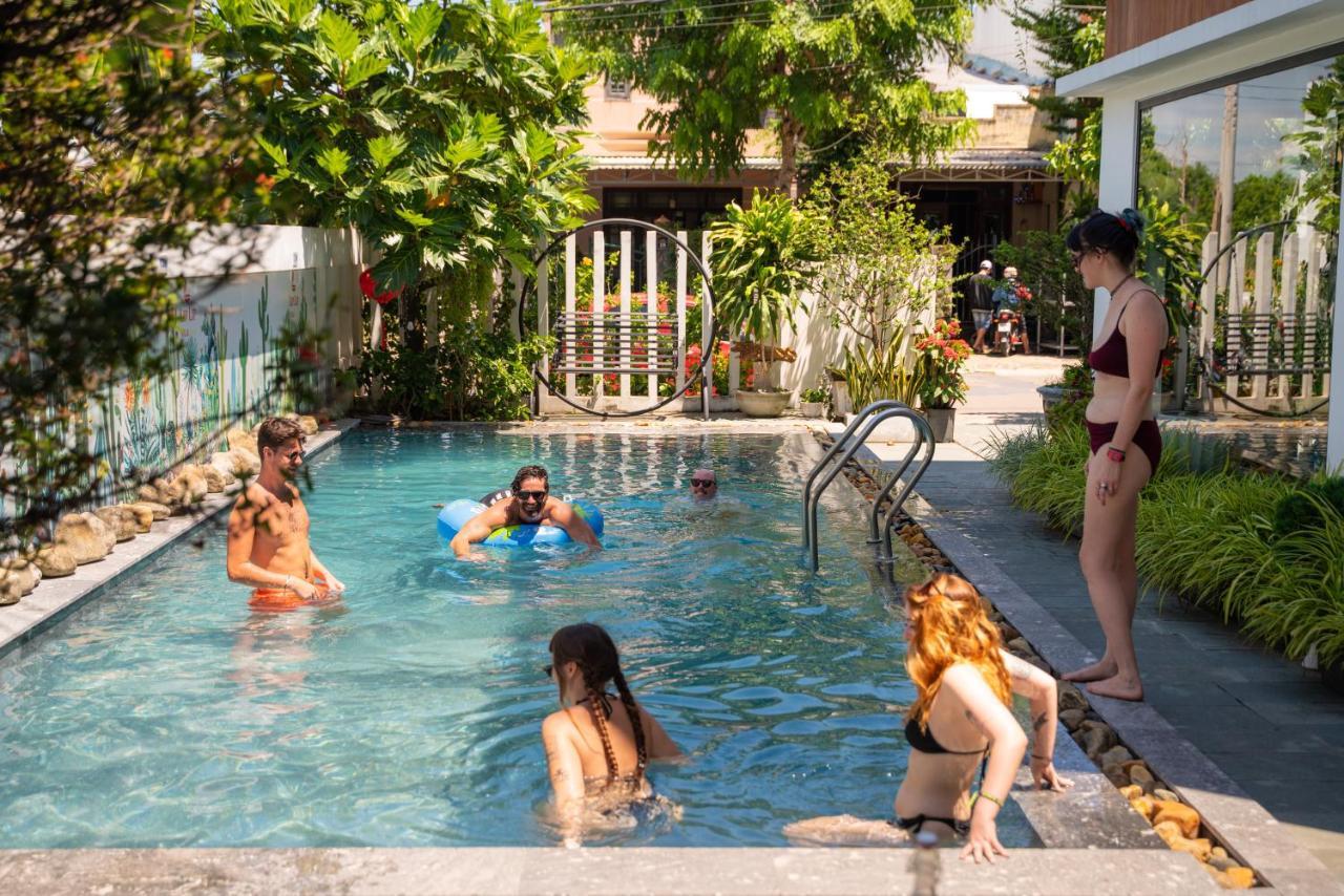 Hotel Hoianese Lip Lip Pool 2*