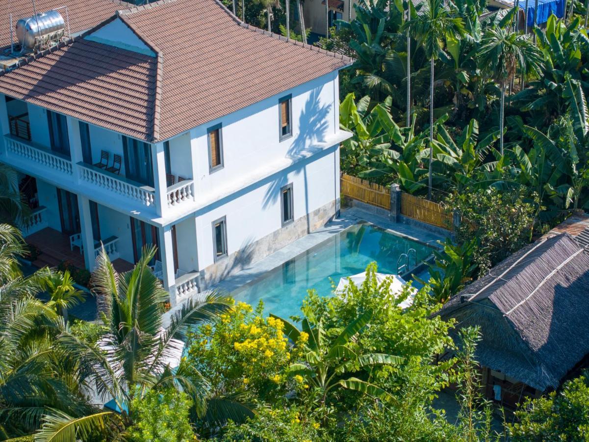 Luna Villa