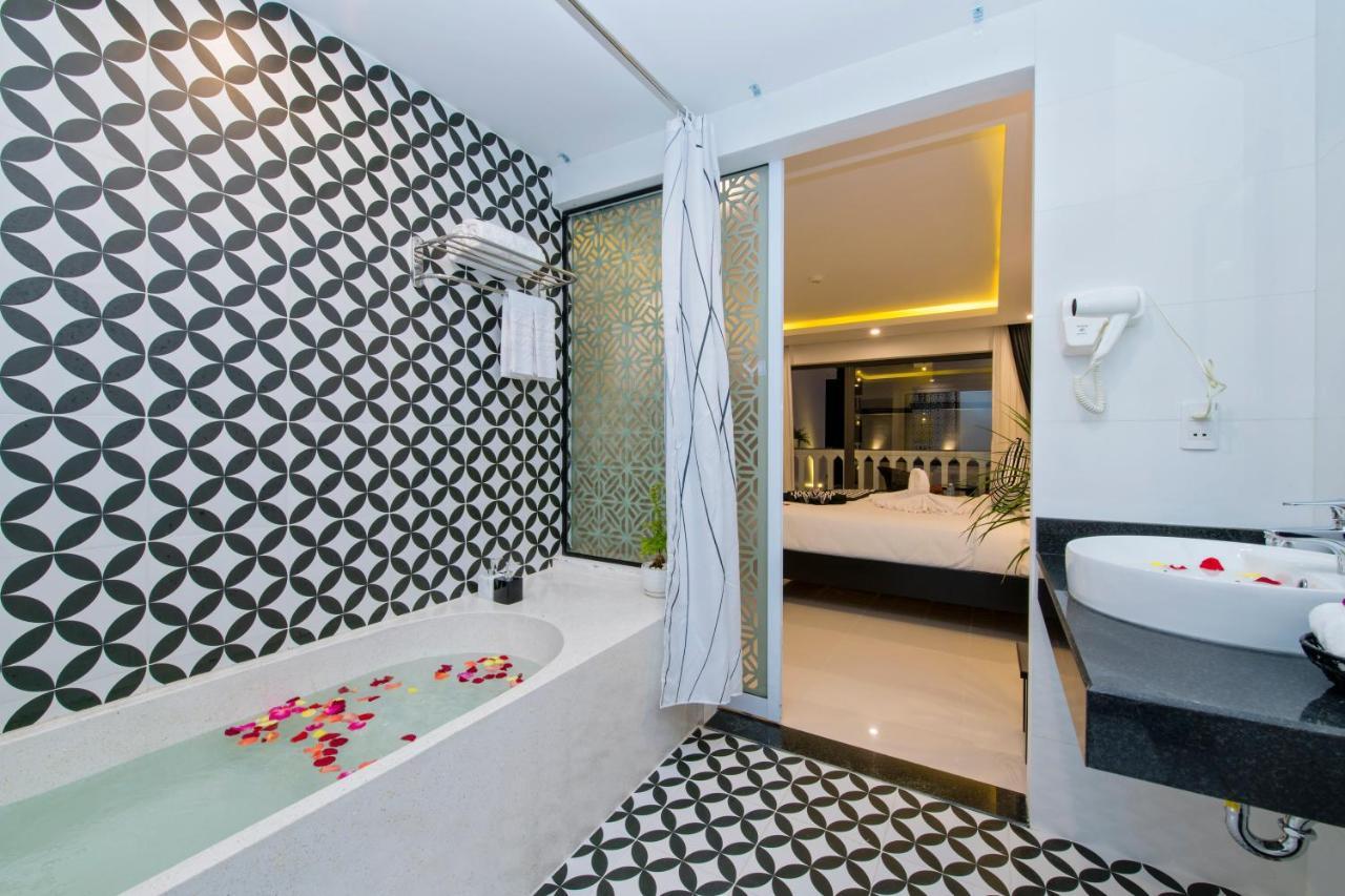 Hotel Gem Riverside Hoi An