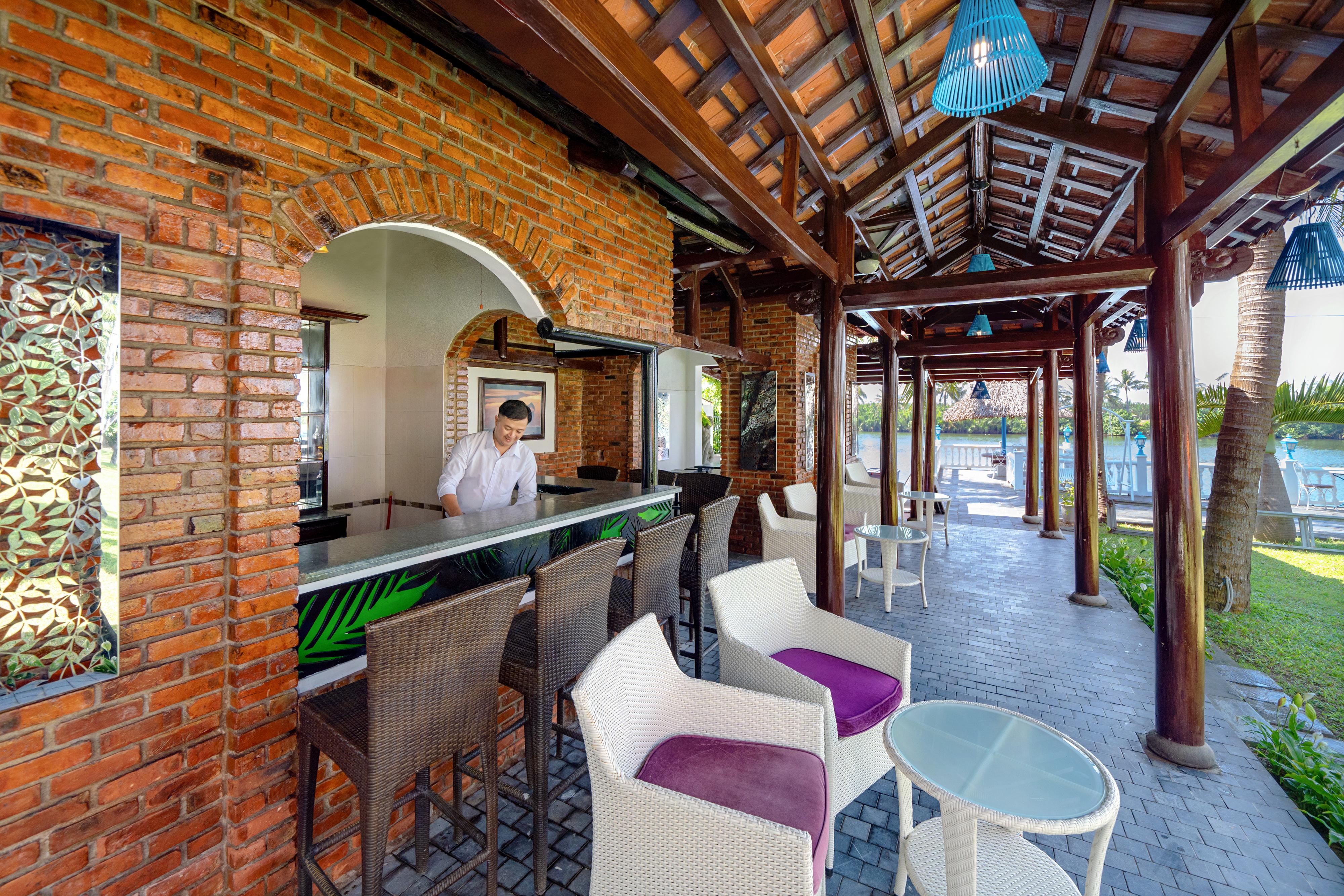 Resort River & Residences