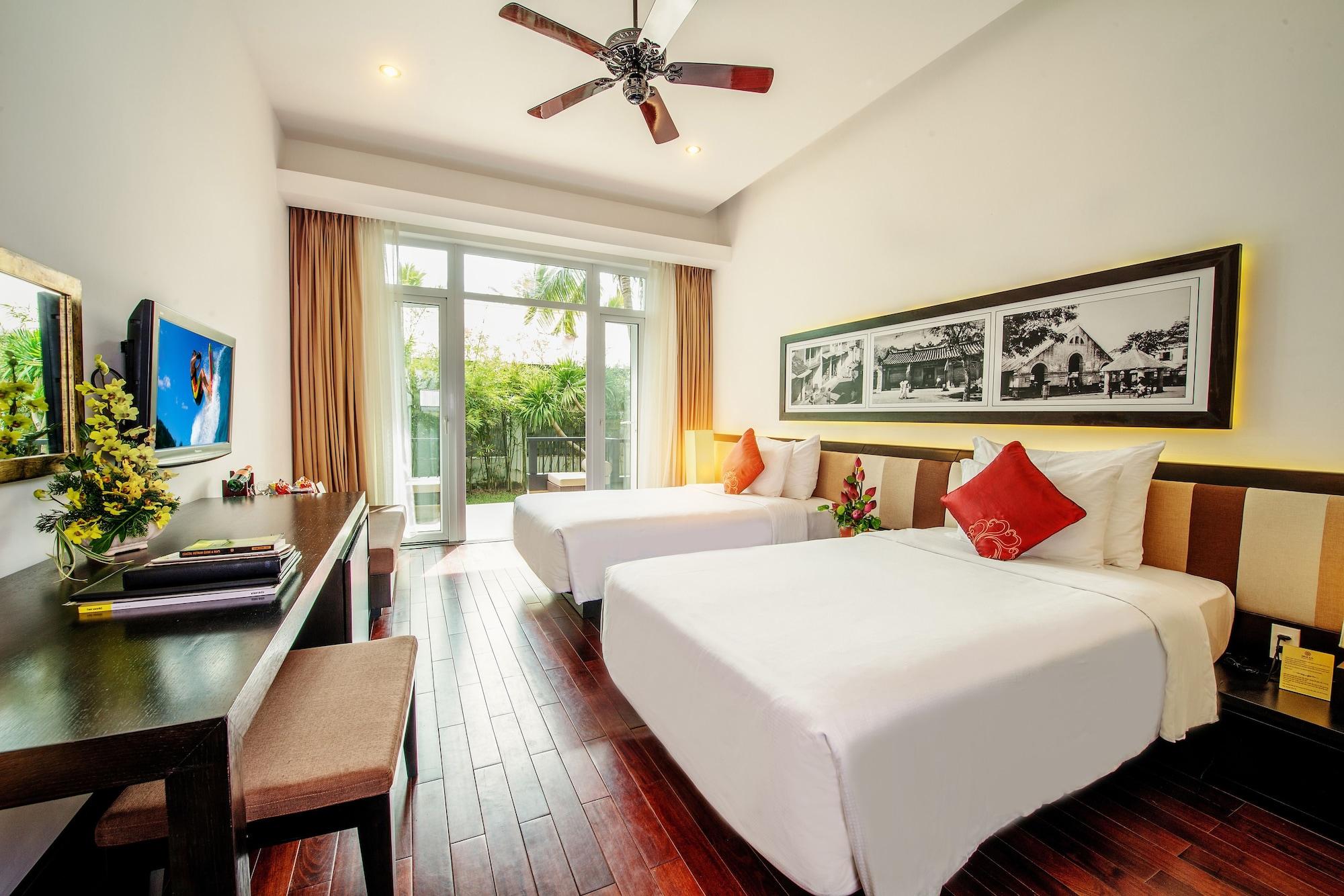 Resort Hoi An Beach Resort 4*