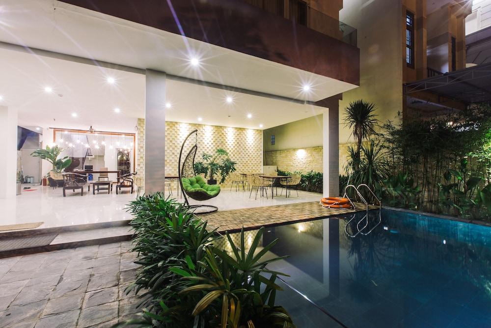 Lana Villa Hoi An