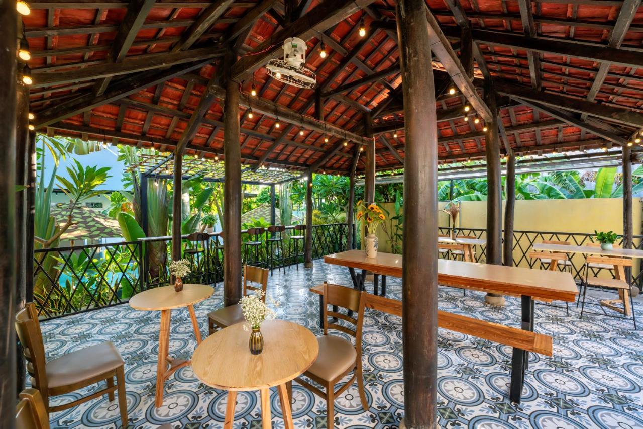 Hotel La Casa Tra Que Hoi An