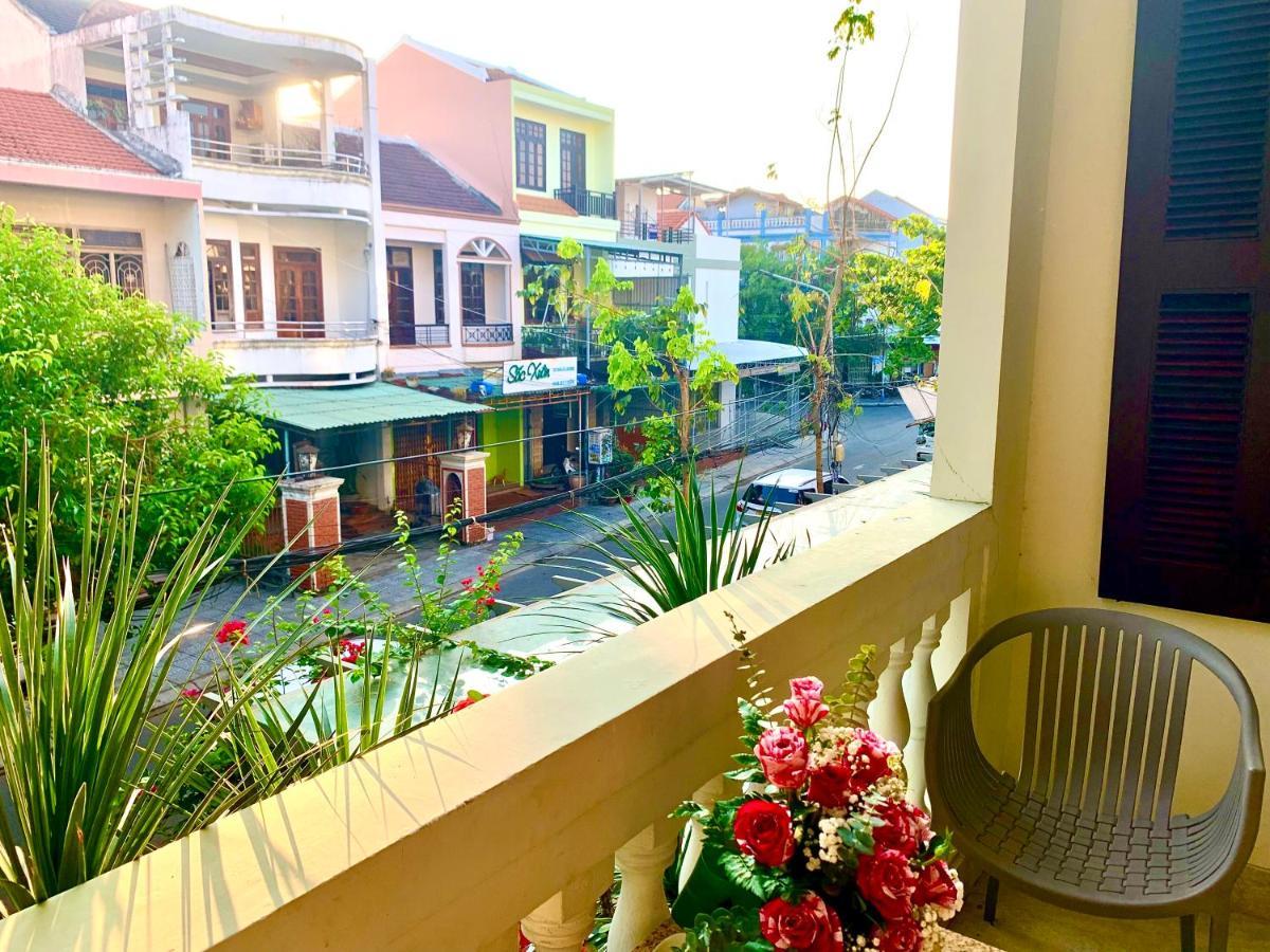 De Vivre - Aman Boutique