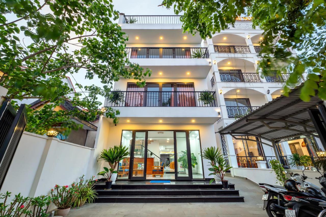 Tomorrow 3* Hoi An