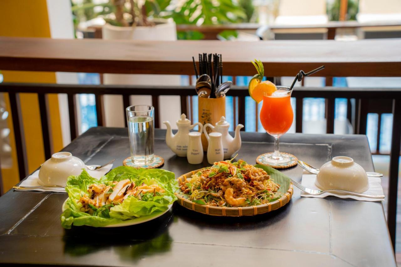 Heart - Bespoke 3* Hoi An