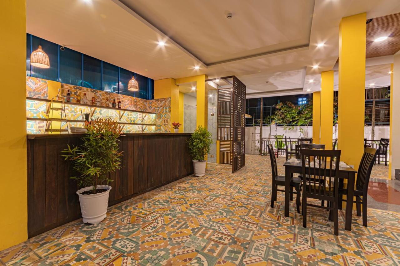 Hotel Heart - Bespoke