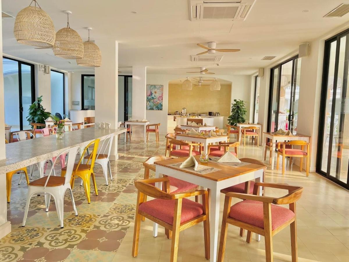 Moodhoian Riverside & Hotel 4*
