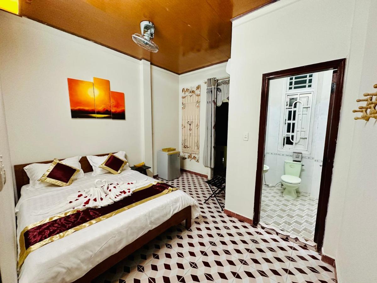 Dk House Bed & Breakfast *