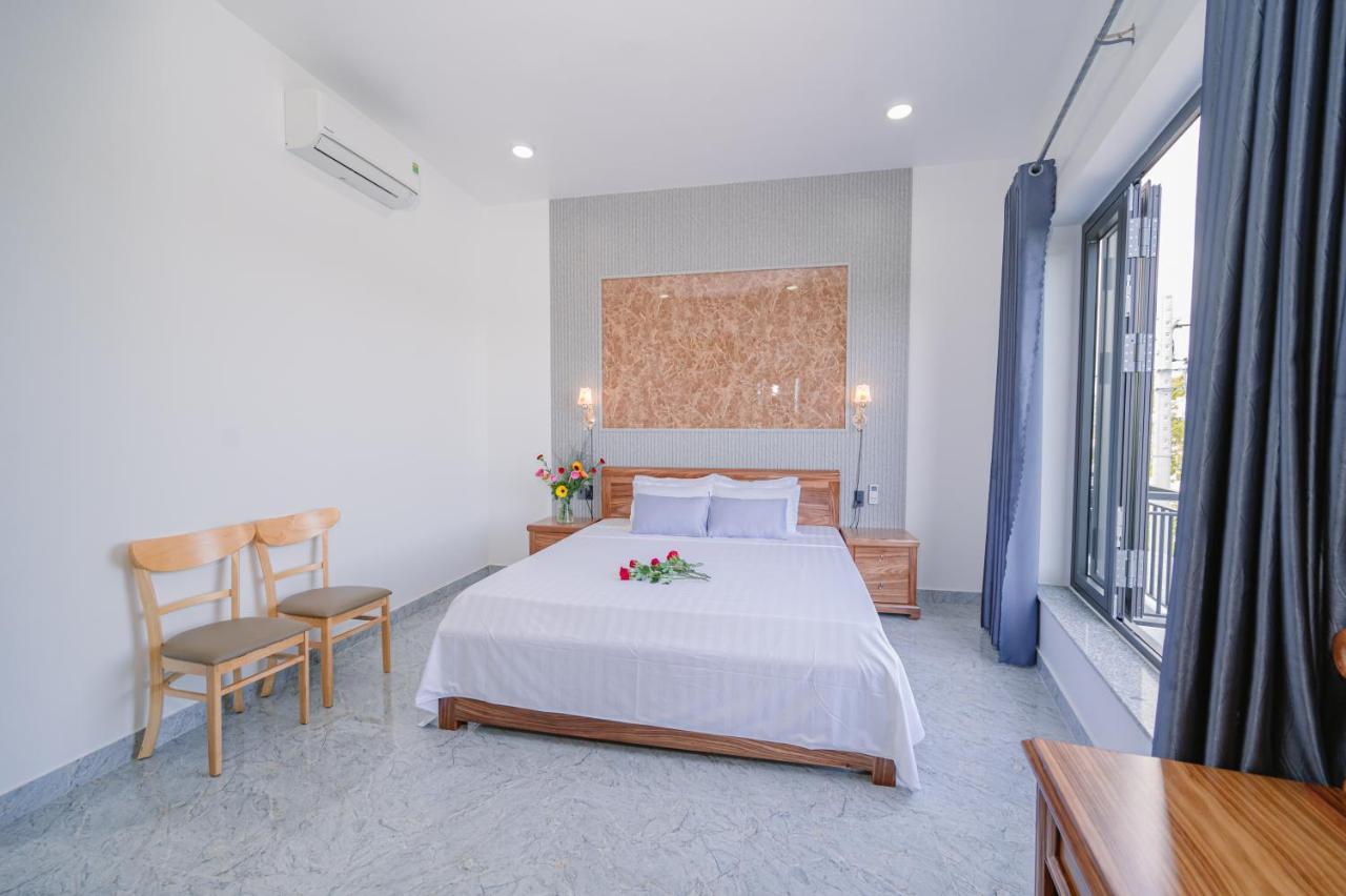 Moon River House Apartment
