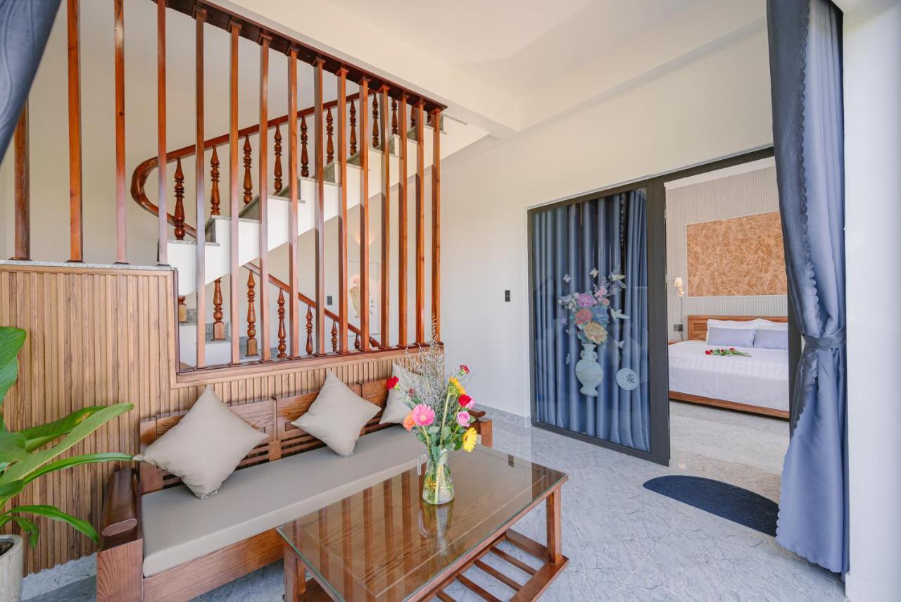 Moon River House Apartment