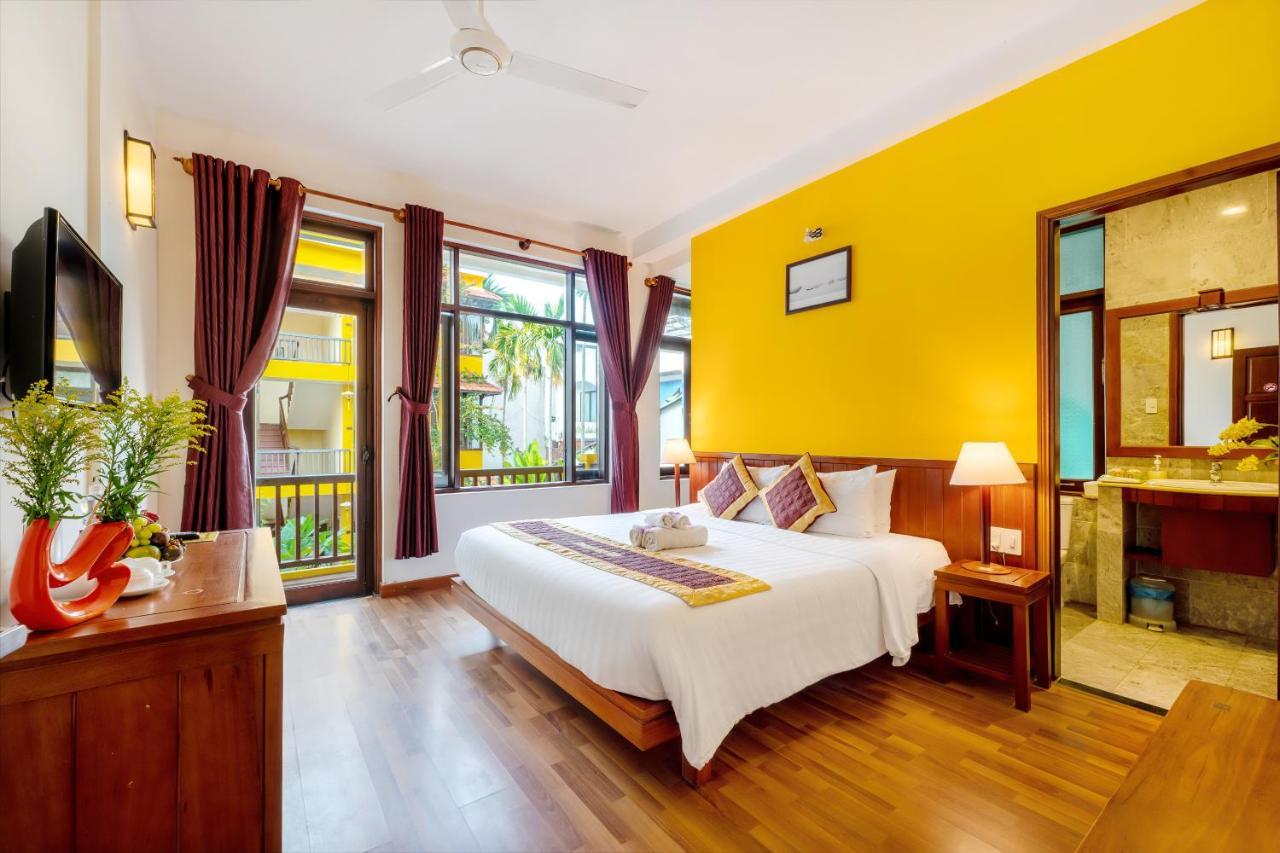Riverside Oasis Ancient Hotel Hoi An