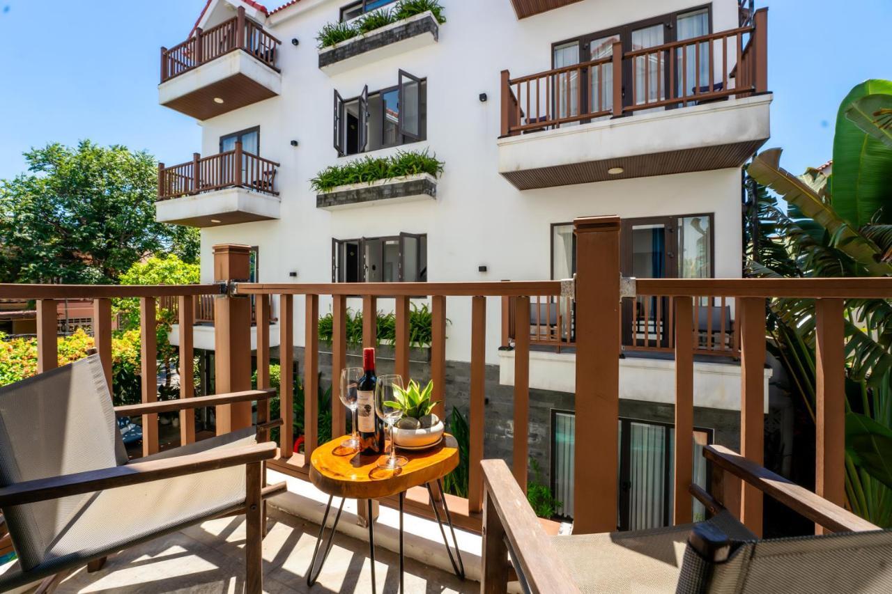 December Oasis Hotel 3*