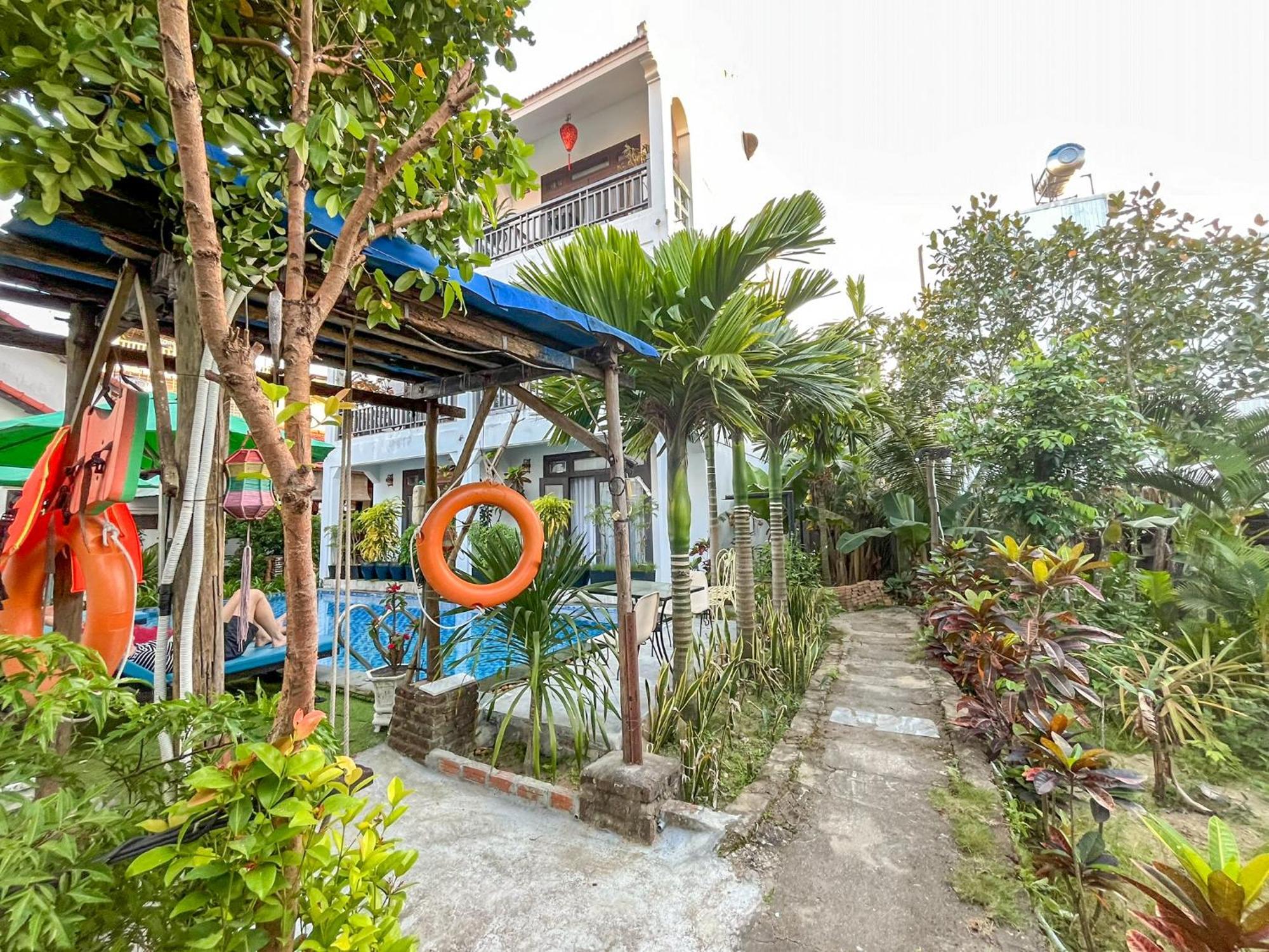 Trendy Life Hotel 3*