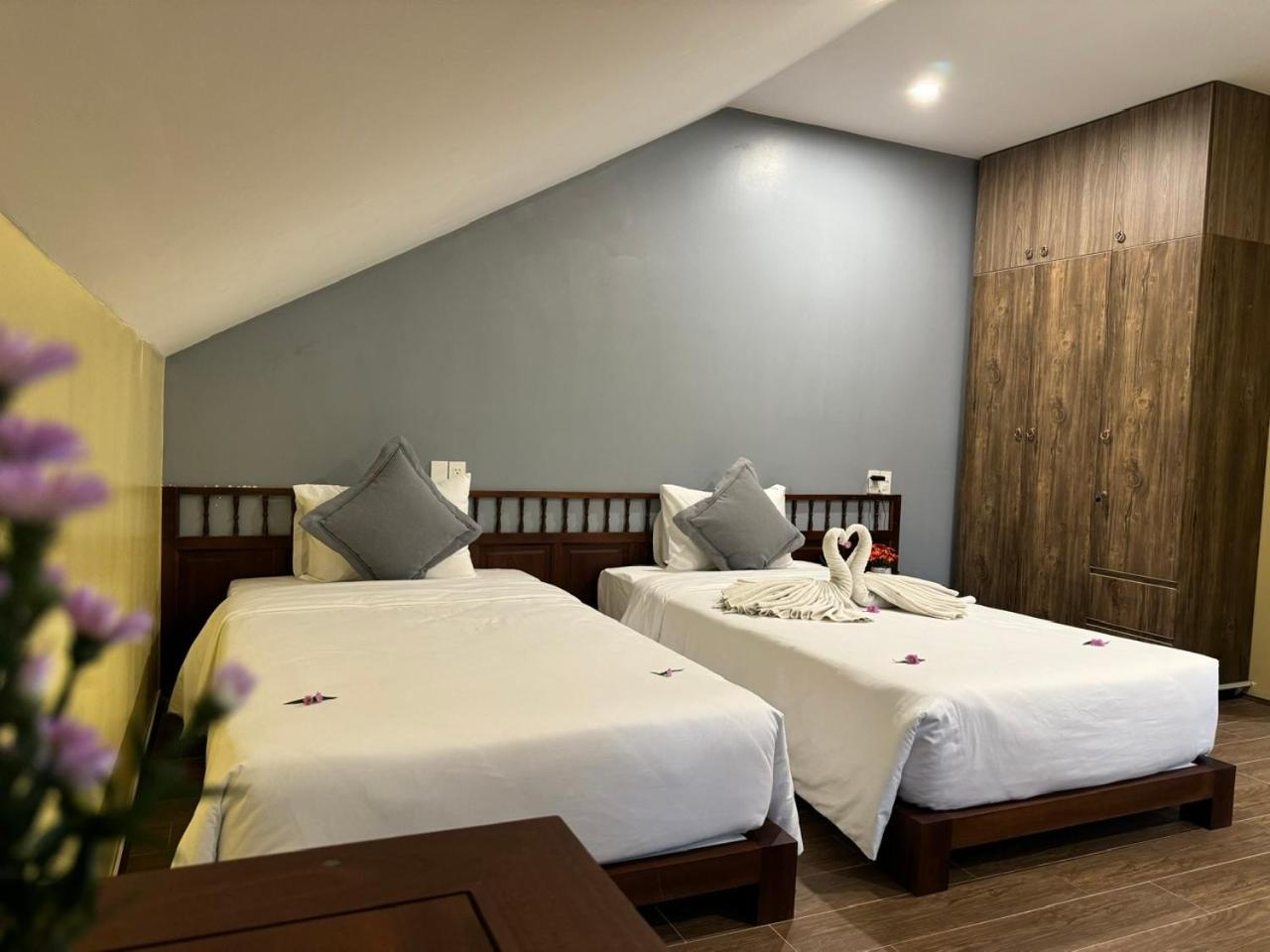 Hoianan Boutique