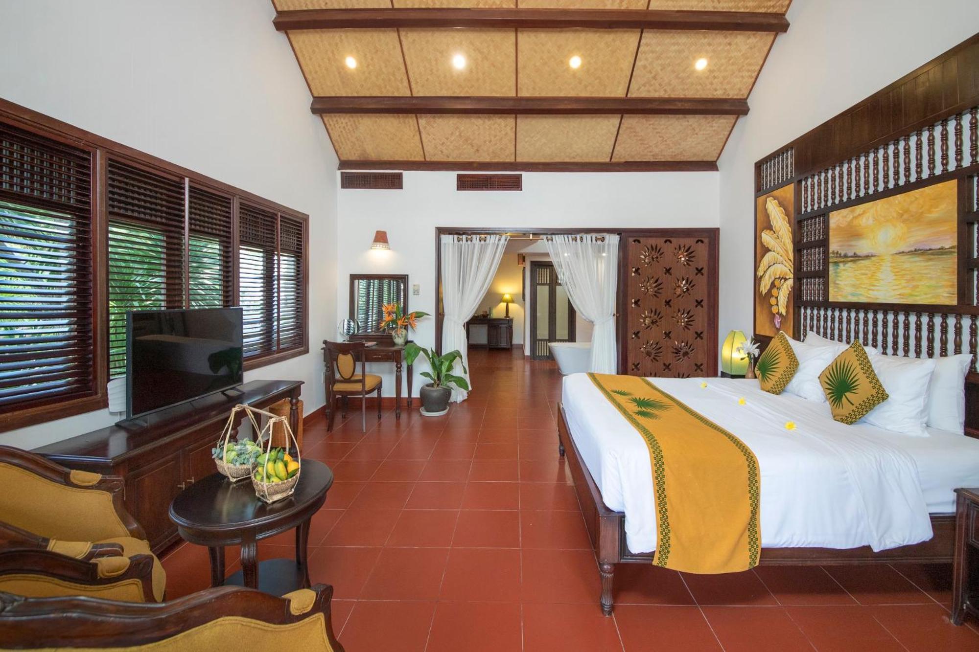 Palm Garden & Tempat peranginan 5*