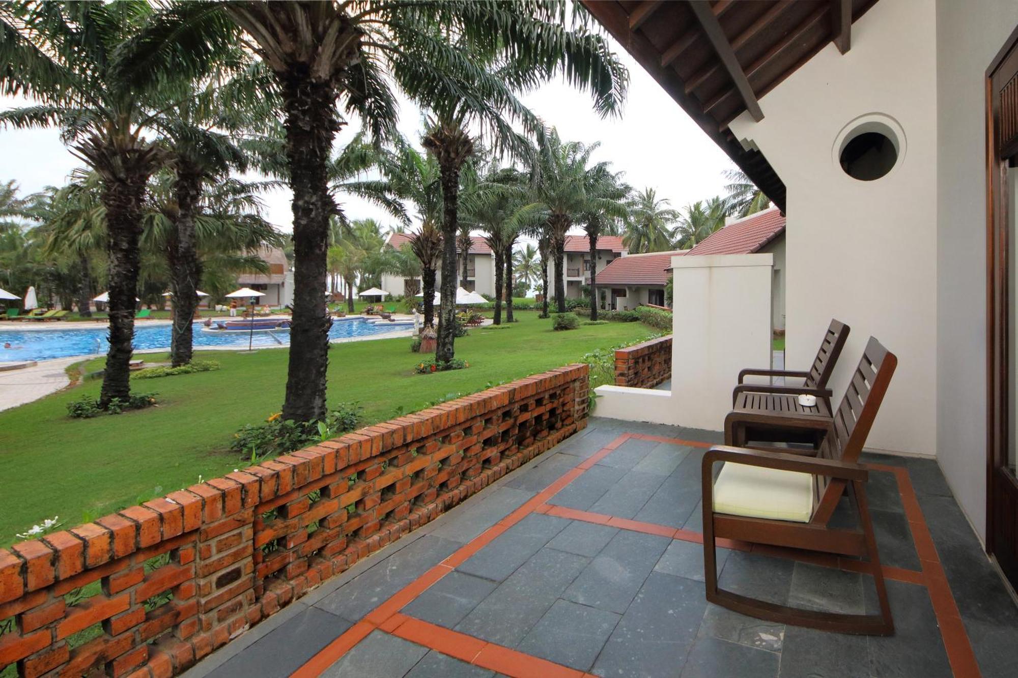 Tempat peranginan Palm Garden &