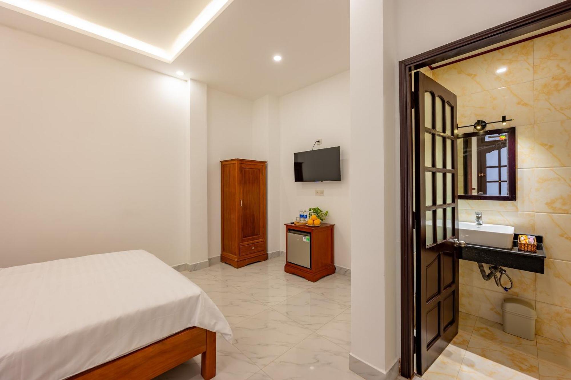 Hotel Golden Sun 3*