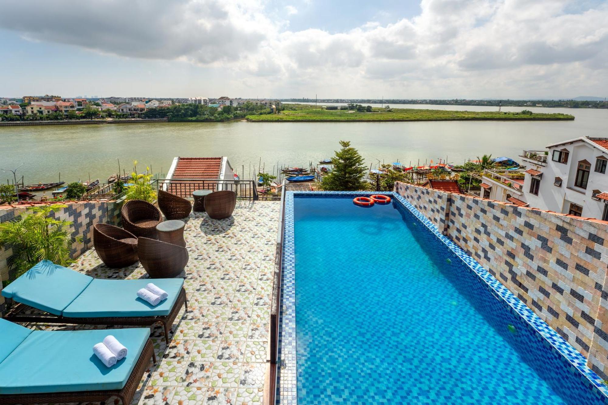 Rockmouse Centre River Hotel Hoi An