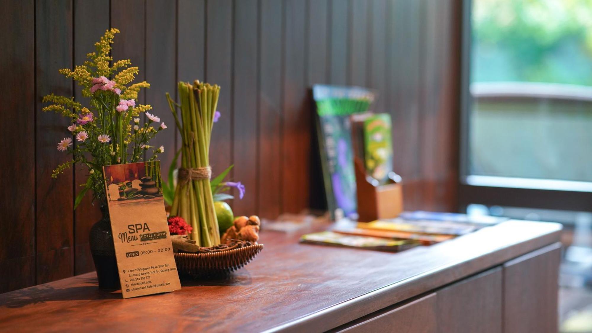 Chiem Hoian - The Beachside Boutique &