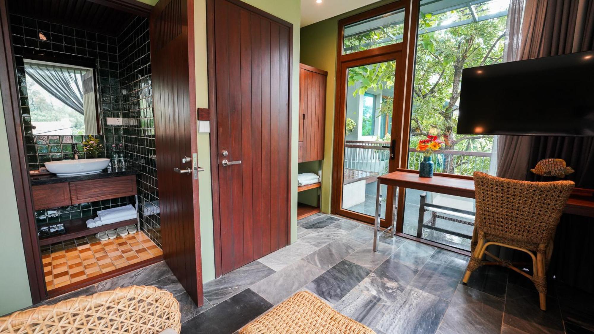 Hotel Chiem Hoian - The Beachside Boutique & Hoi An