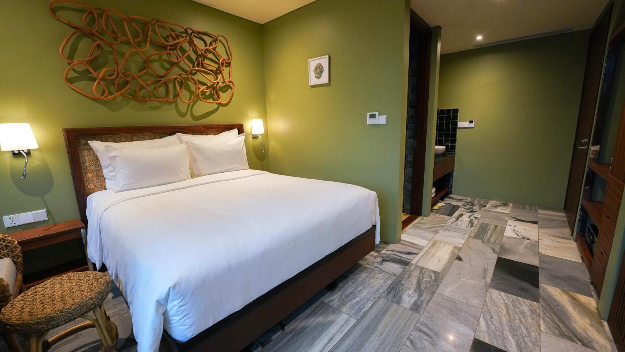 Chiem Hoian - The Beachside Boutique & 4* Hoi An
