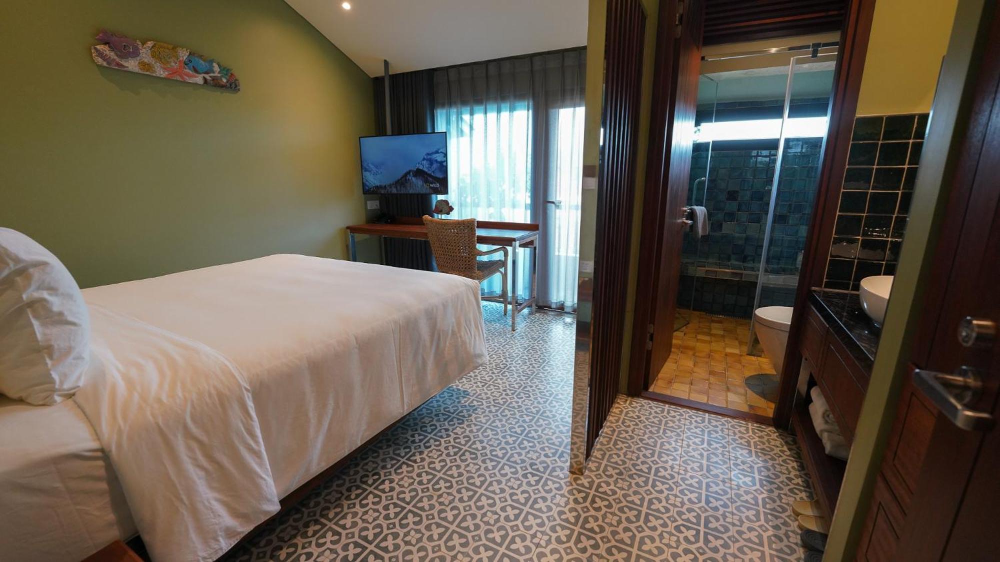 Hotel Chiem Hoian - The Beachside Boutique &