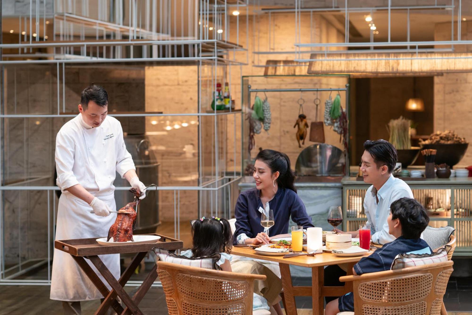 New World Hoiana Khu nghỉ mát 5*