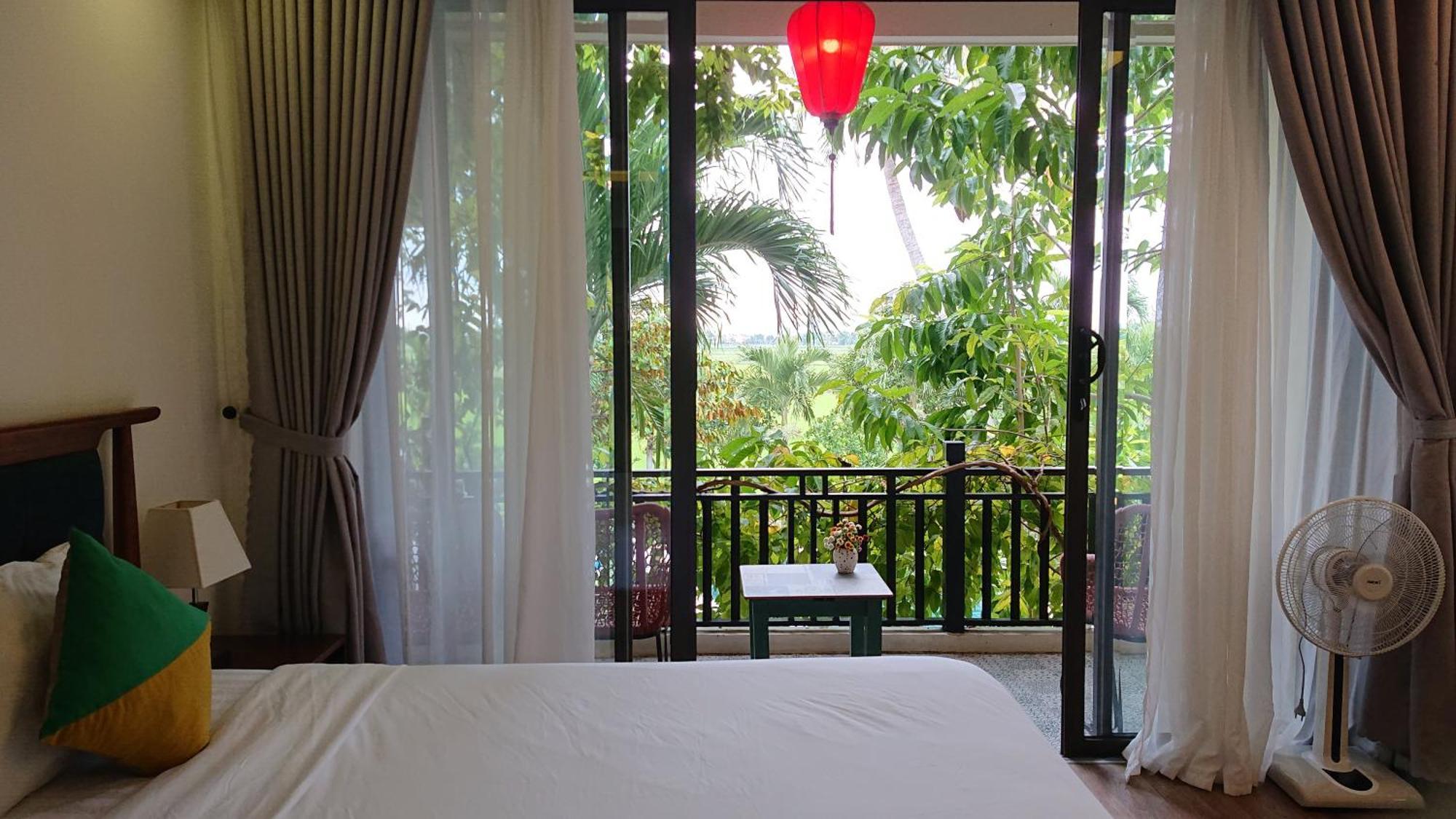 Resort Four Seasons 3*